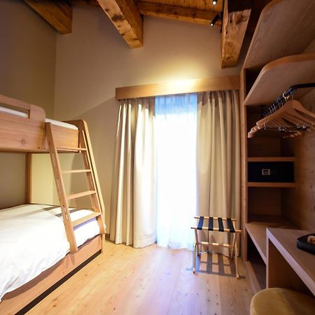 Naturae Lodge Wellness & Spa アッレゲ エクステリア 写真