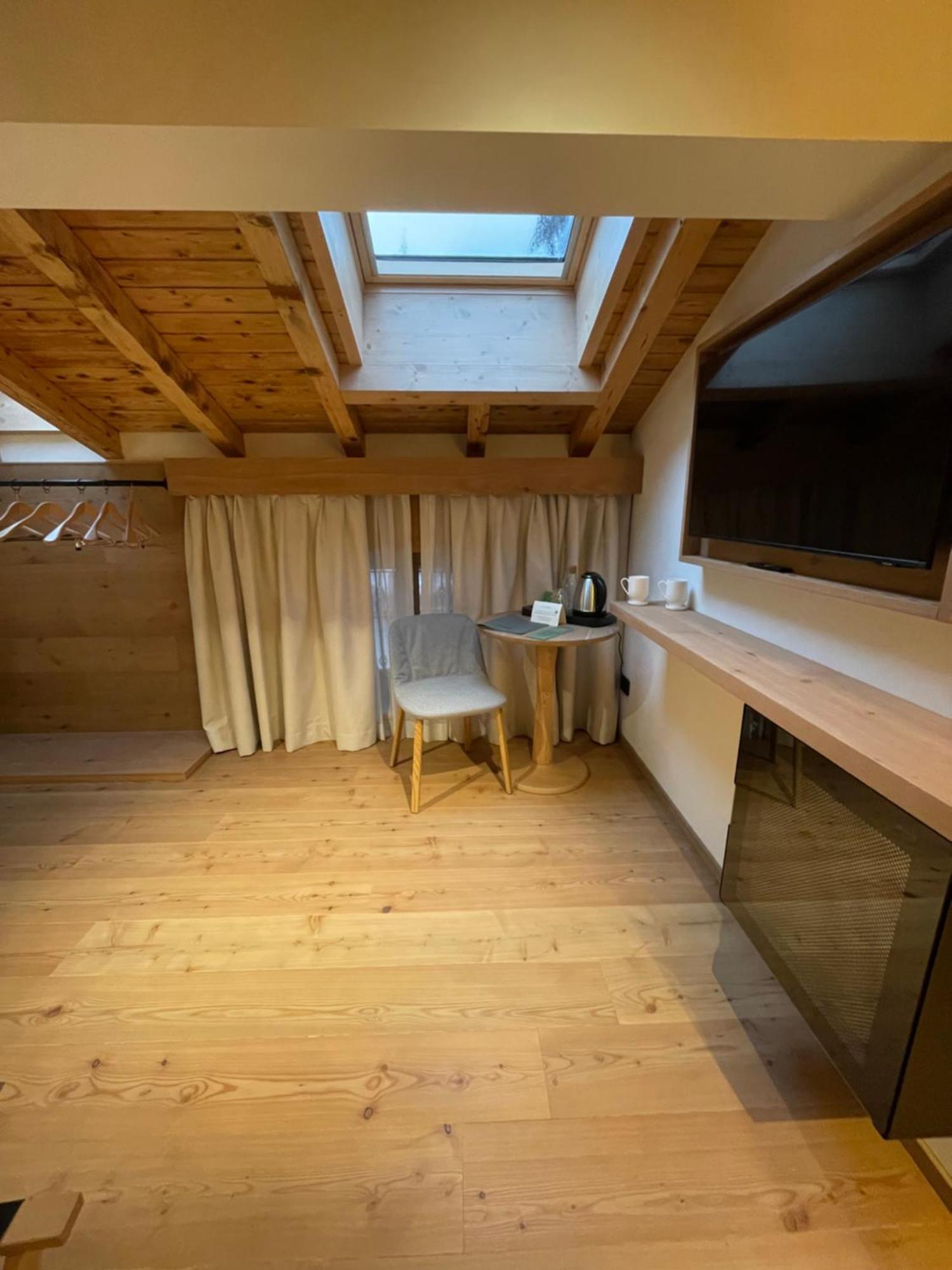 Naturae Lodge Wellness & Spa アッレゲ エクステリア 写真